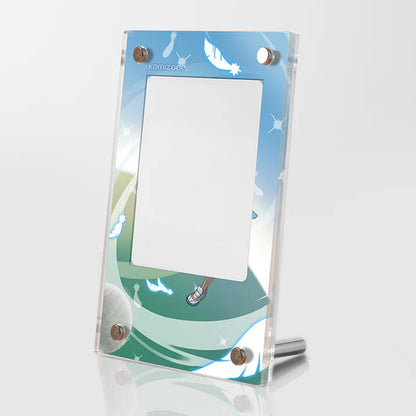 Kahili Protective Acrylic Display Case